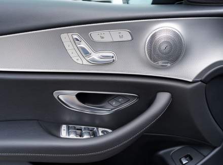 Mercedes-Benz - E-class