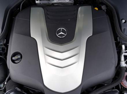 Mercedes-Benz - E-class