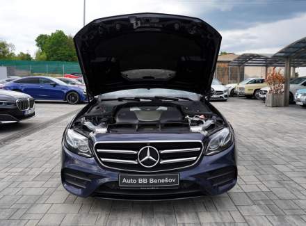 Mercedes-Benz - E-class