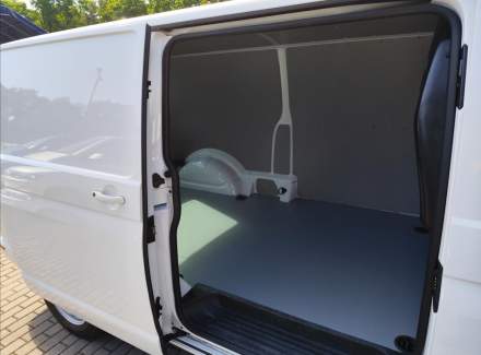 Volkswagen - Transporter