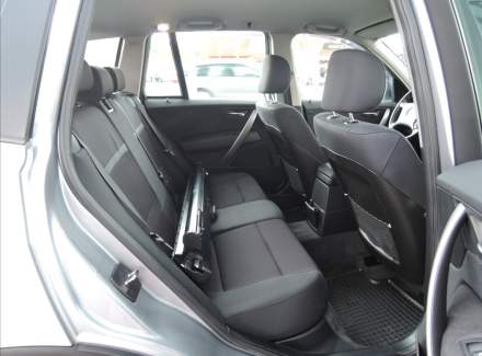 BMW - X3