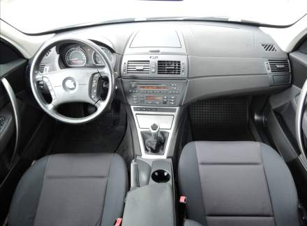 BMW - X3