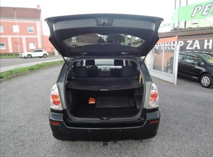 Toyota - Corolla Verso