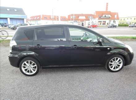 Toyota - Corolla Verso