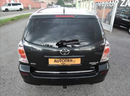 Toyota - Corolla Verso
