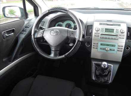 Toyota - Corolla Verso