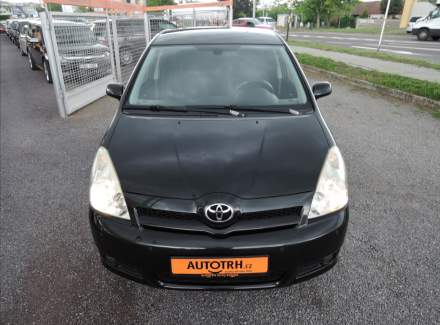 Toyota - Corolla Verso