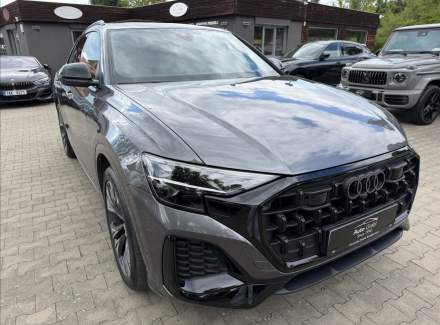 Audi - Q8