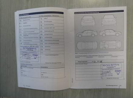 Volkswagen - Golf