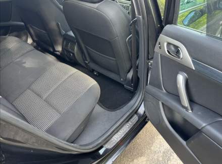 Peugeot - 407
