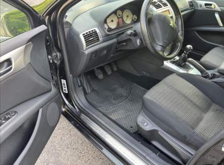 Peugeot - 407