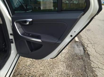Volvo - V60