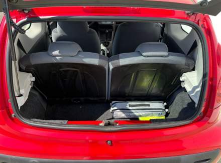 Peugeot - 107