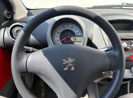 Peugeot - 107