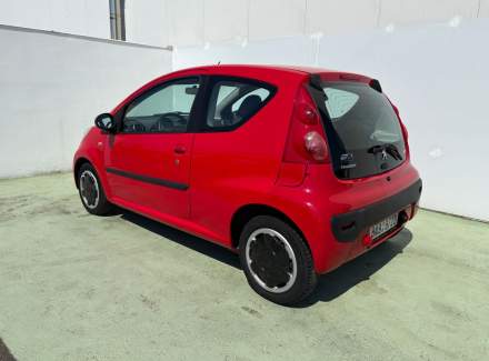 Peugeot - 107