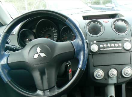 Mitsubishi - Colt