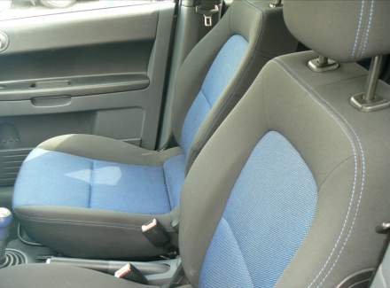 Mitsubishi - Colt
