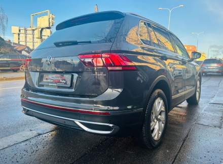 Volkswagen - Tiguan
