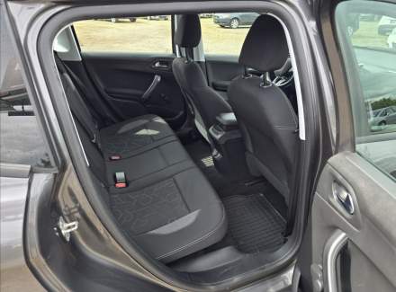 Peugeot - 2008