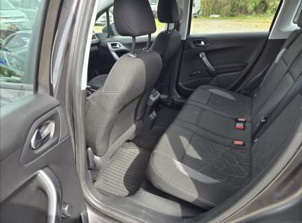 Peugeot - 2008