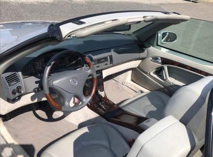 Mercedes-Benz - SL