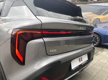Kia - K4