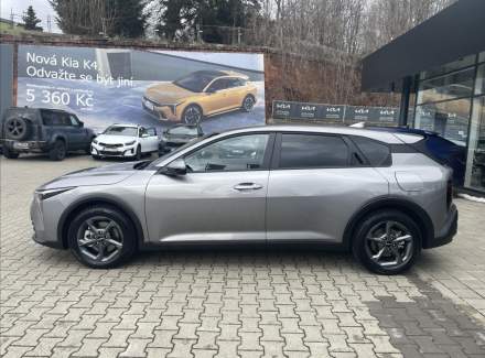Kia - K4