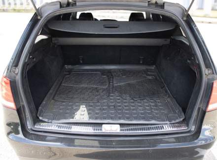 Mercedes-Benz - E-class