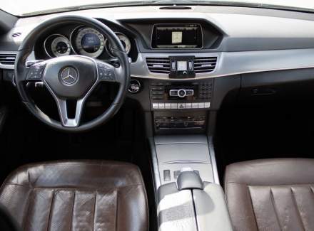 Mercedes-Benz - E-class
