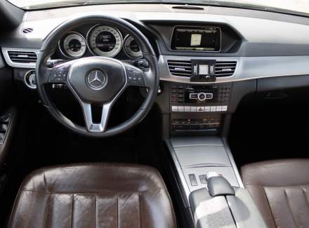 Mercedes-Benz - E-class