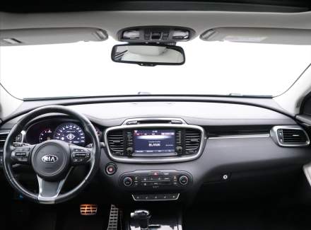 Kia - Sorento