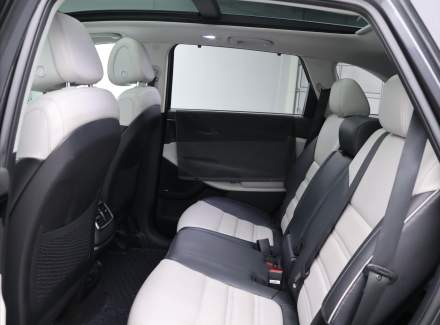 Kia - Sorento