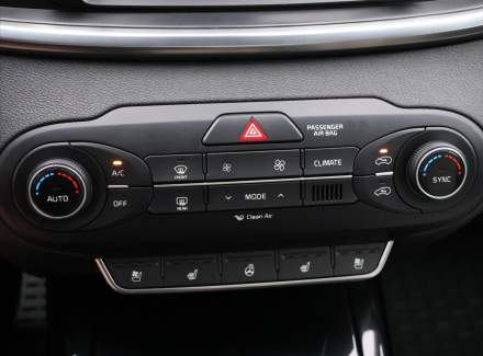 Kia - Sorento