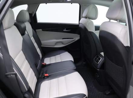 Kia - Sorento