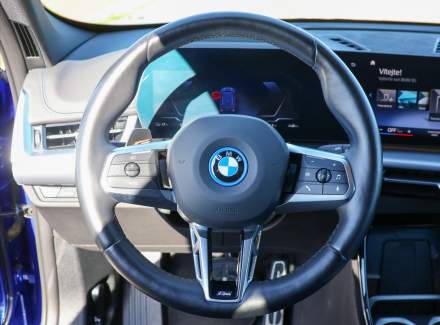 BMW - iX1