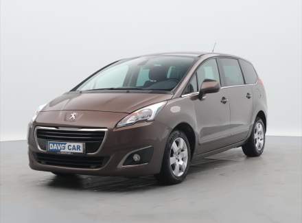 Peugeot - 5008