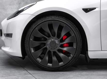 Tesla - Model 3