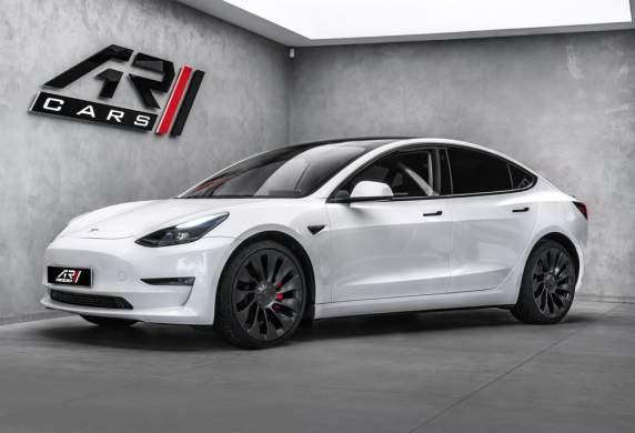 Tesla - Model 3