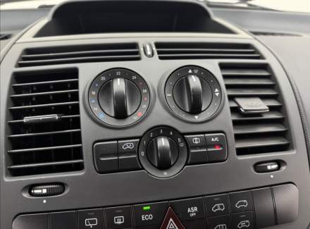 Mercedes-Benz - Vito