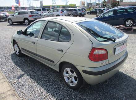 Renault - Megane