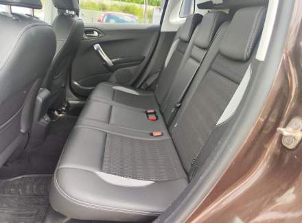 Peugeot - 2008
