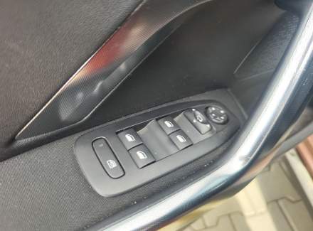 Peugeot - 2008