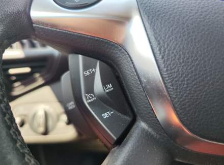 Ford - Kuga
