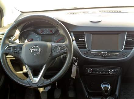 Opel - Crossland X