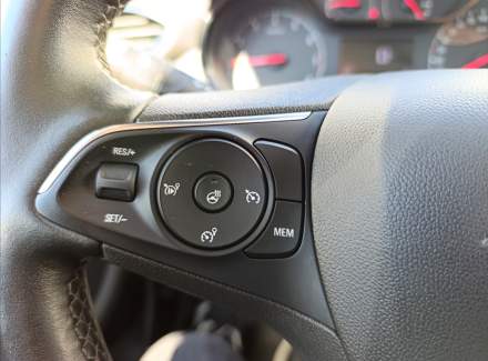 Opel - Crossland X