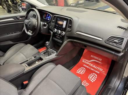Renault - Megane