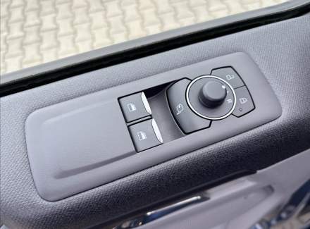 Ford - Tourneo Custom