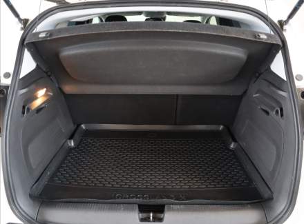 Opel - Crossland X