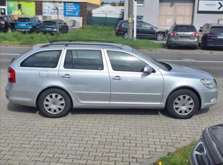 Škoda - Octavia