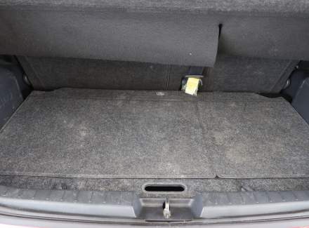Toyota - Yaris